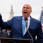 https://www.effectiveratecpm.com/myj2t5s3m1?key=9c484f4c82772f6374de97252ce1851c cory booker